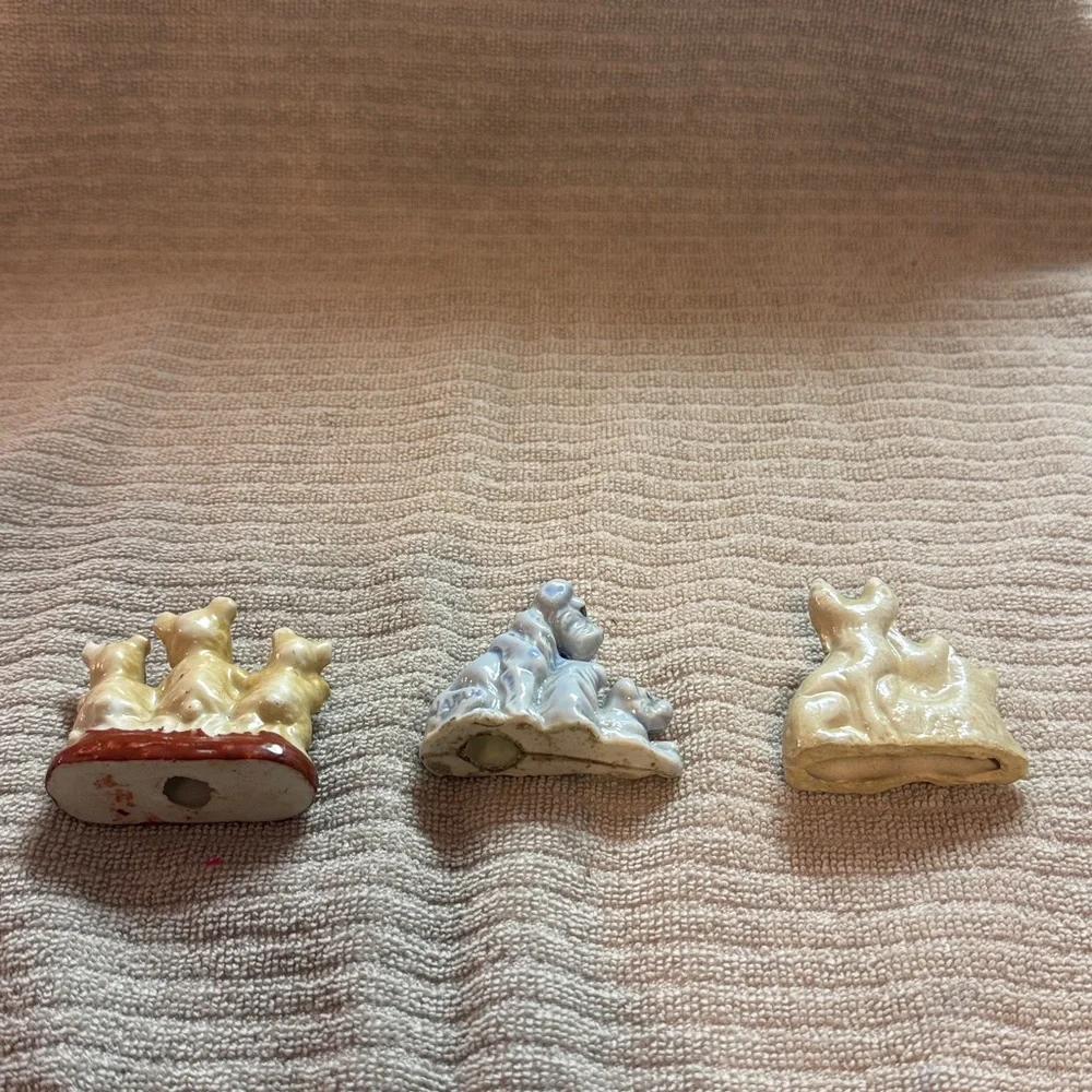 Vintage porcelain Dog Figurine Sets - Cream and Blue. Made in Japan